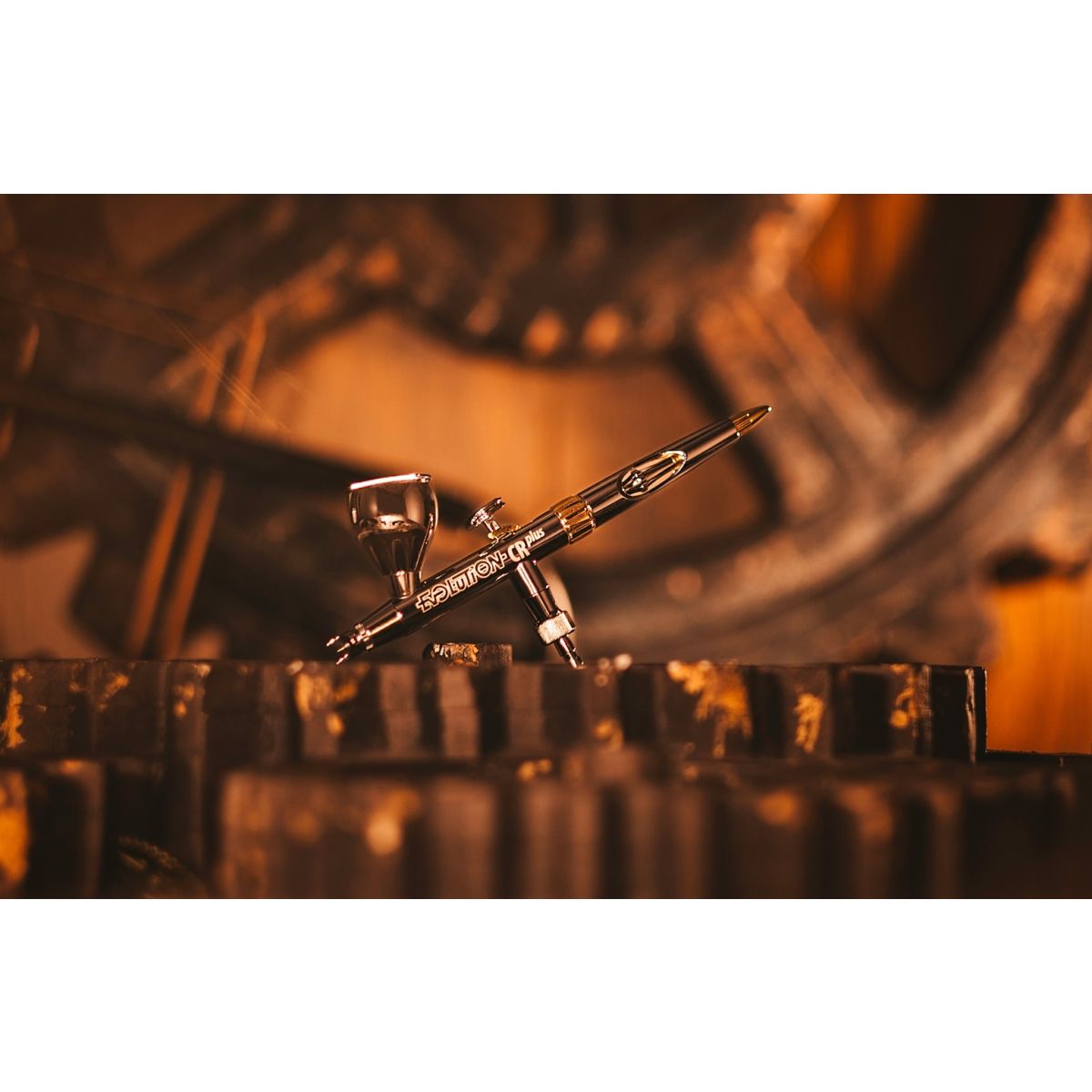 H&S Airbrushes - EVOLUTION 2024 CRplus Airbrush Solo 0.45mm Needle 5ml Cup