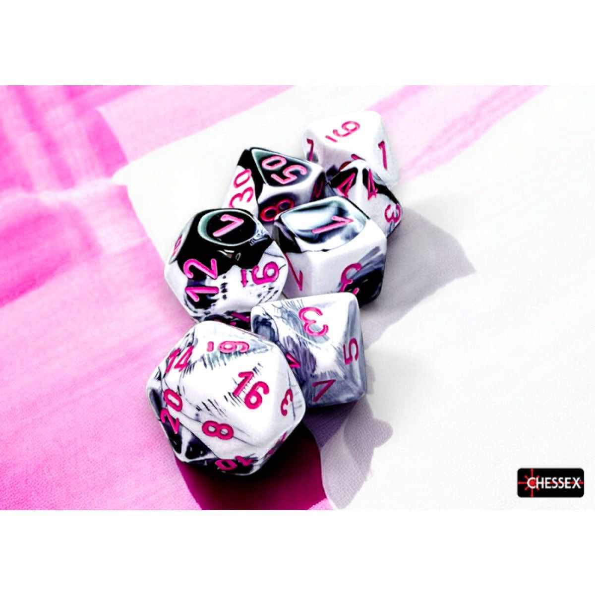 CHX 26469 Gemini Black-White/pink Polyhedral 7-Dice Set